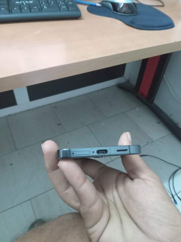 Samsung Galaxy s24 - 5 - Android Phones  on Aster Vender