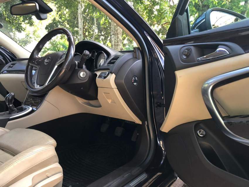 2012 Opel Insignia OPC line - 6 - Family Cars  on Aster Vender