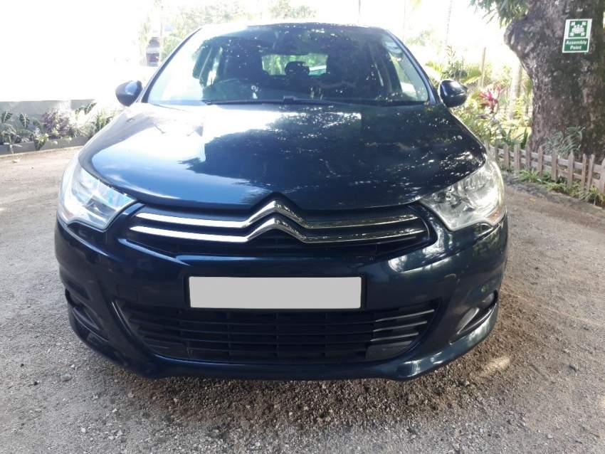2013 Citroen C4 1.6 - 1 - Compact cars  on Aster Vender