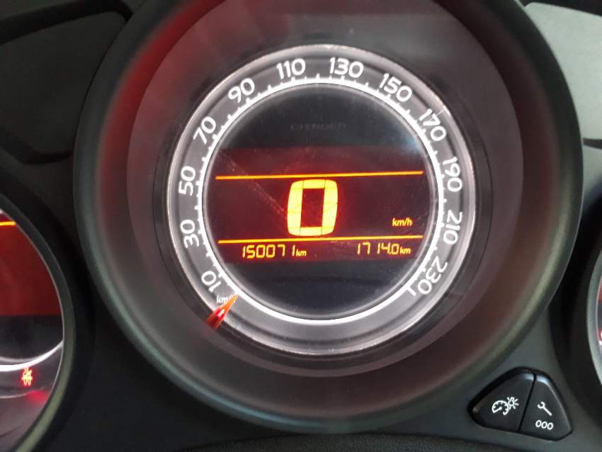 2013 Citroen C4 1.6 - 8 - Compact cars  on Aster Vender