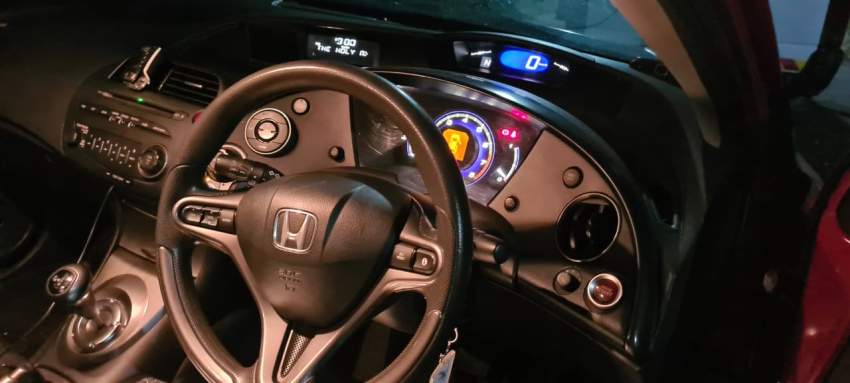 HONDA CIVIC FK1 FOR SALE - 4 - Family Cars  on Aster Vender