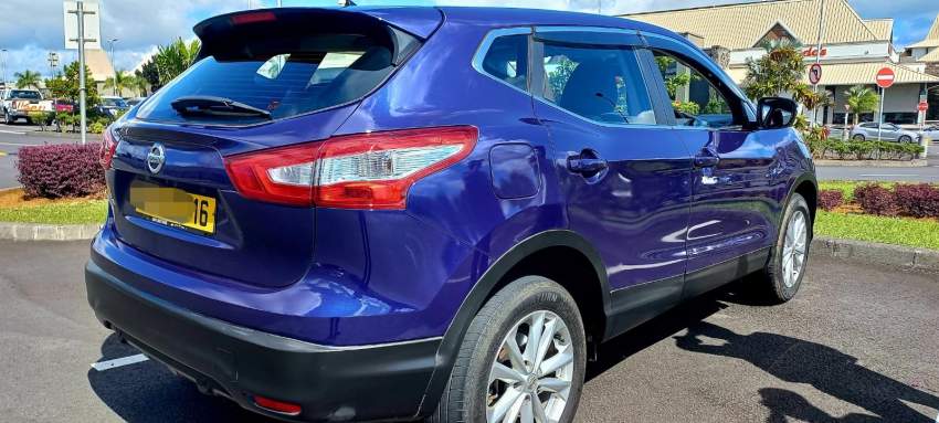 For Sale - 2 - SUV Cars  on Aster Vender