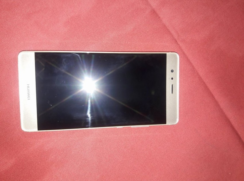 Huawei p9 a vendre bon etat - 0 - Android Phones  on Aster Vender