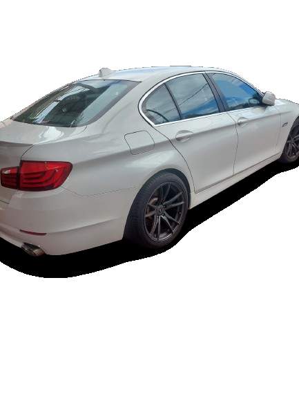 BMW 520 For Sale - 2 - Luxury Cars  on Aster Vender