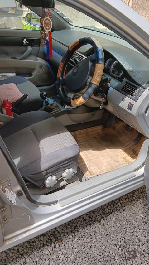 Chevrolet Optra Year 2006 - 2 - Family Cars  on Aster Vender