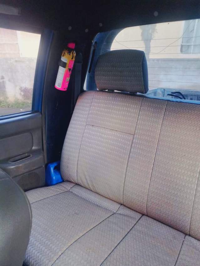 Mitsubishi L200 A Vendre - 2 - Pickup trucks (4x4 & 4x2)  on Aster Vender