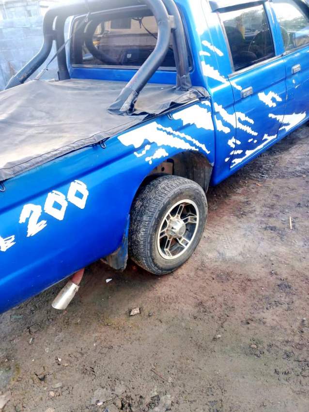 Mitsubishi L200 A Vendre - 0 - Pickup trucks (4x4 & 4x2)  on Aster Vender