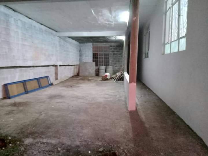 Land with house - 13 - House  on Aster Vender