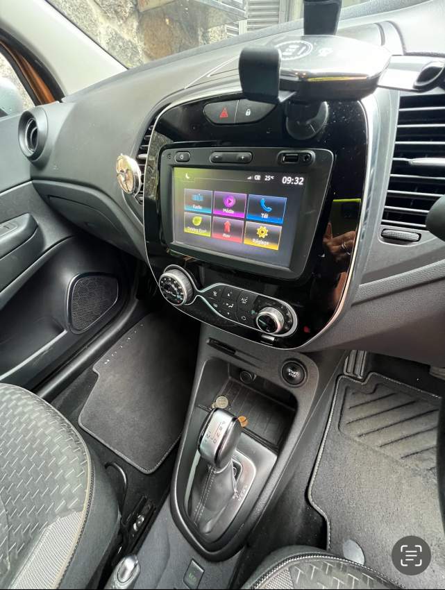 RENAULT CAPTURE - 1 - SUV Cars  on Aster Vender