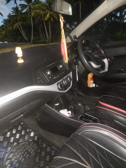 Kia Picanto 2016 - 5 - Compact cars  on Aster Vender