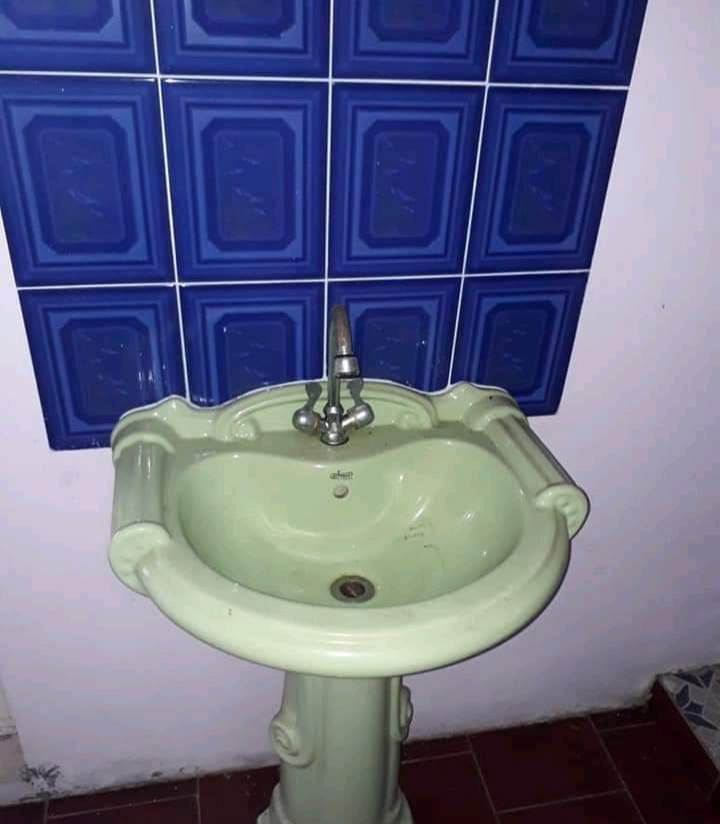 Beautiful Big House for Sale - 5 - House  on Aster Vender