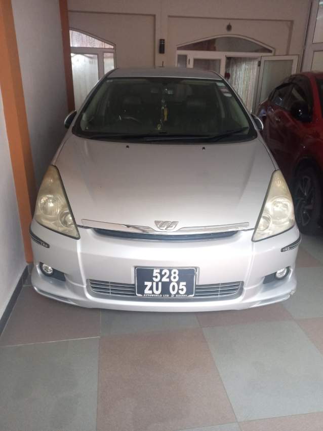 Toyota Wish 2005 - 0 - Family Cars  on Aster Vender