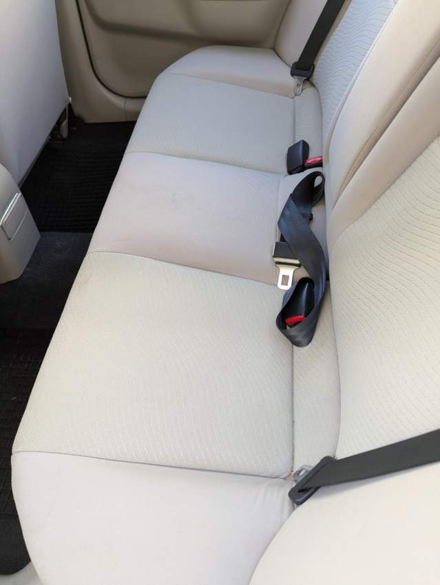 Mitsubishi Lancer GLX Saloon Colour White - 1 - Family Cars  on Aster Vender