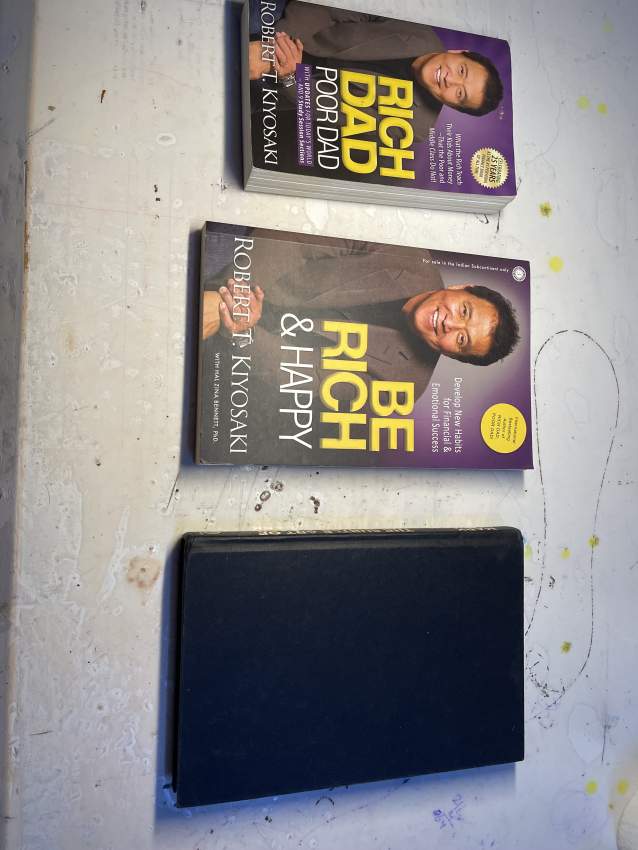 Rich dad poor dad, The subtle art of not giving a f*ck on Aster Vender