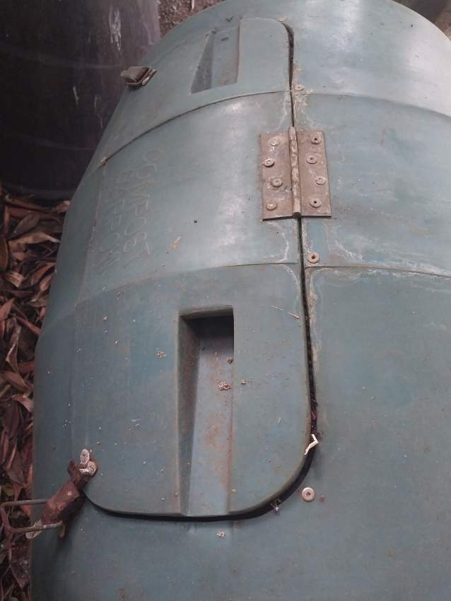 Bac a composte on Aster Vender