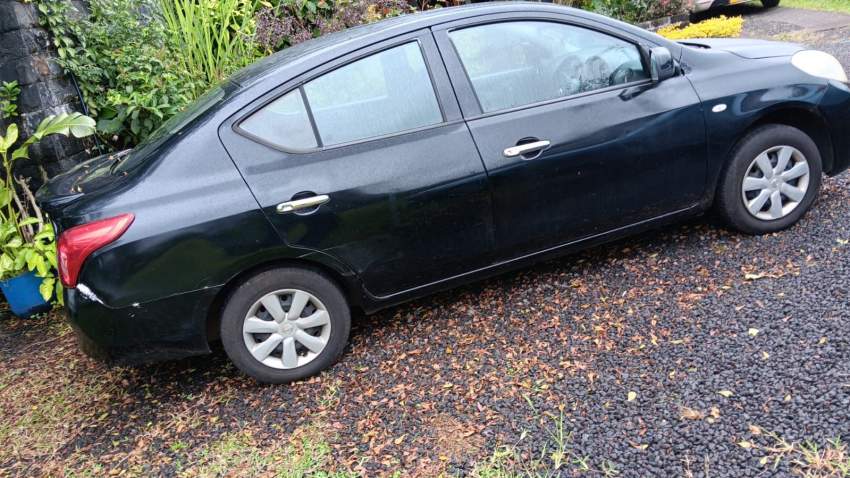 Nissan almeira - 0 - Compact cars  on Aster Vender