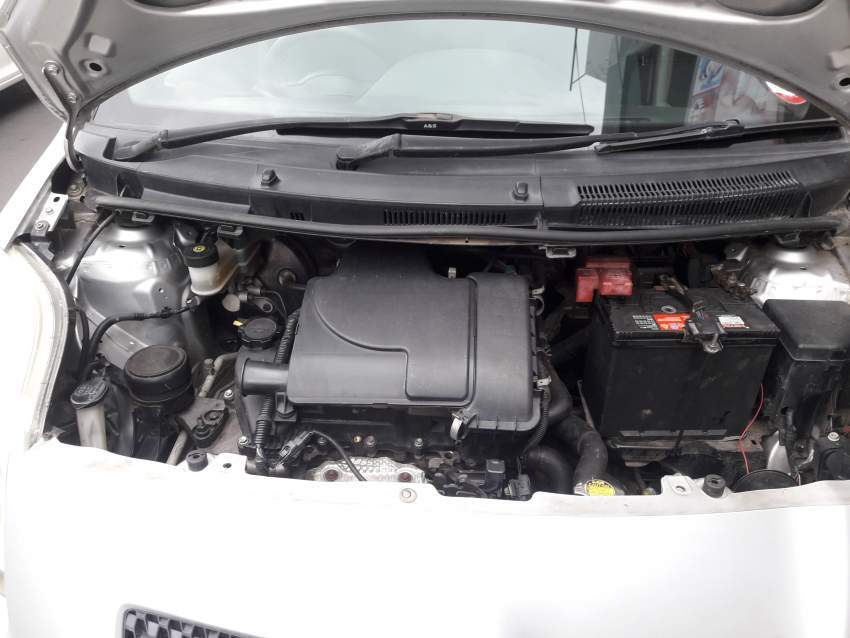 toyota vitz 06 - 9 - Compact cars  on Aster Vender