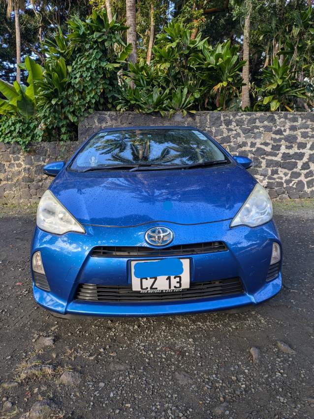 2013 Toyota Aqua A vendre. Rs 417,000 a debatre - 0 - Compact cars  on Aster Vender