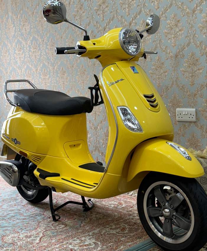 Yellow / Red Vespa 2024 in Excellent Condition Like New - 0 - Scooters (above 50cc)  on Aster Vender