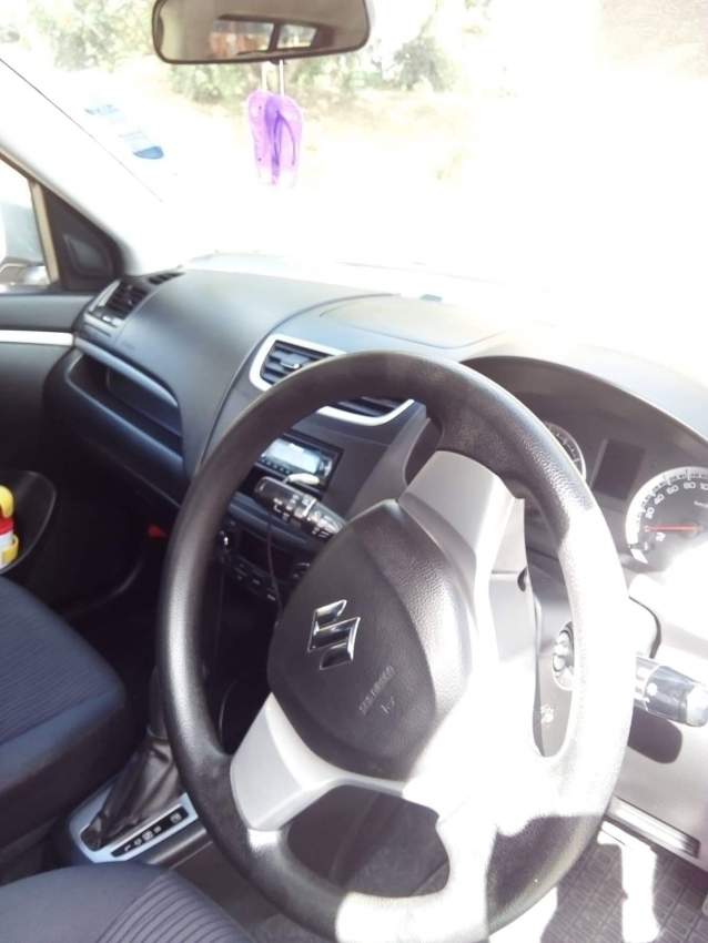 Suzuki Swift 2011 - 7 - Compact cars  on Aster Vender