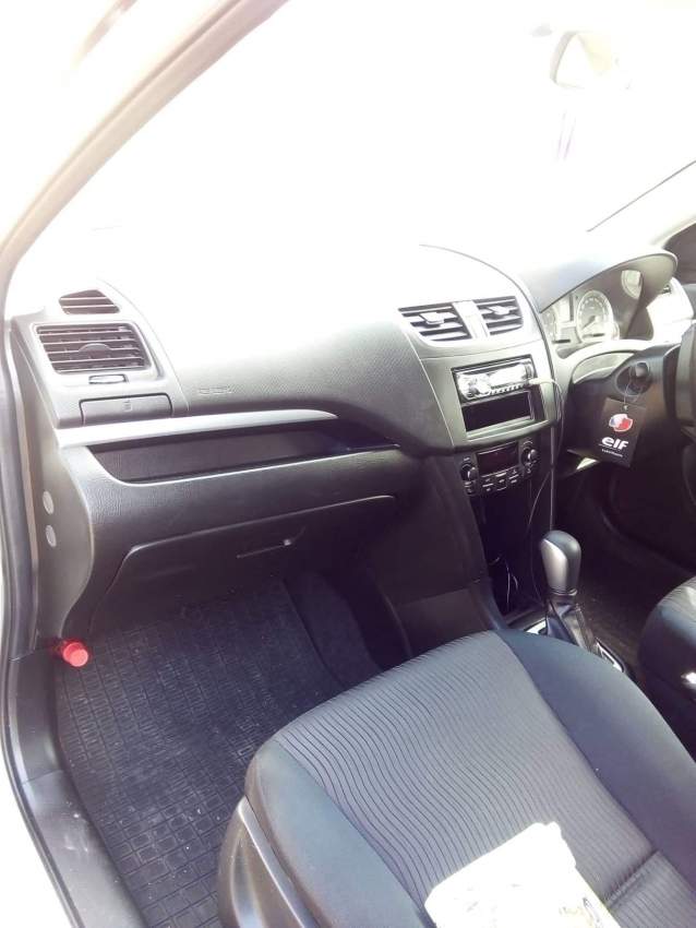 Suzuki Swift 2011 - 8 - Compact cars  on Aster Vender