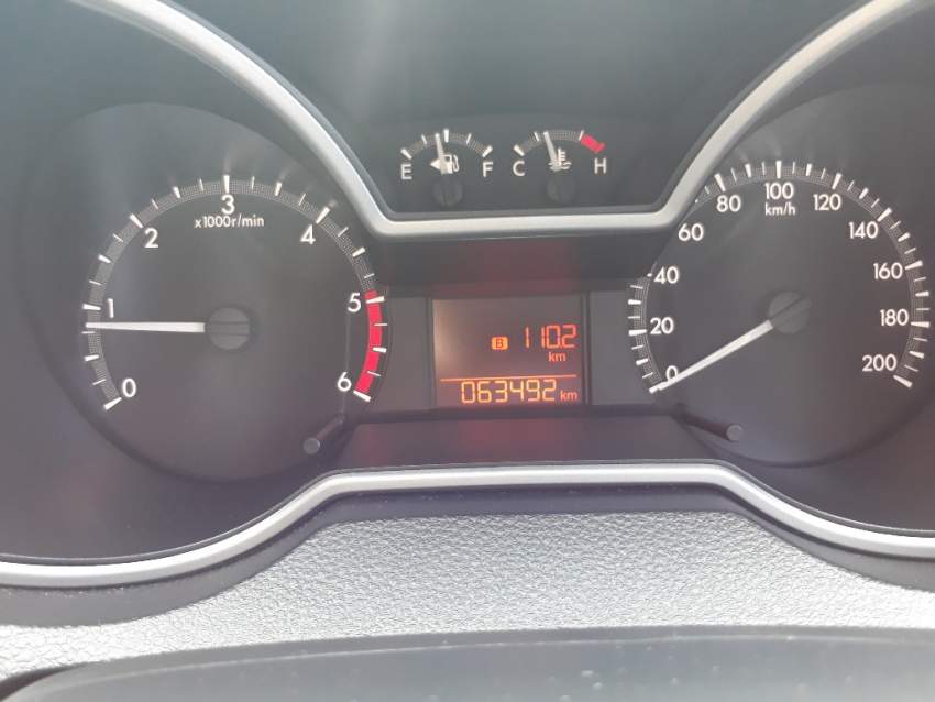 2015 Mazda BT-50 2.2 - 9 - Pickup trucks (4x4 & 4x2)  on Aster Vender