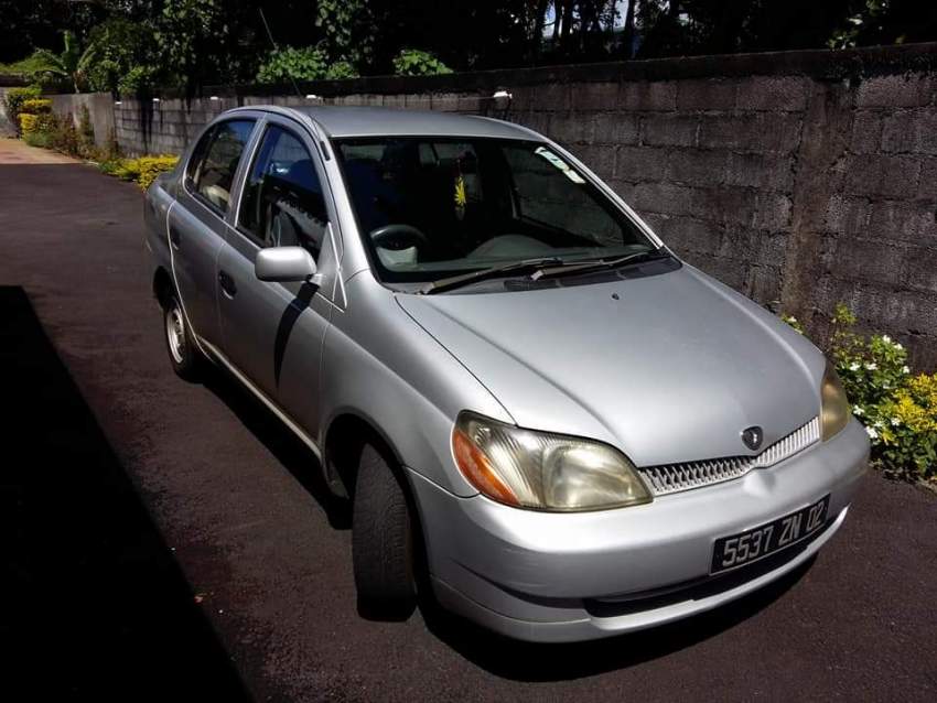 Toyota Platz a vendre on Aster Vender
