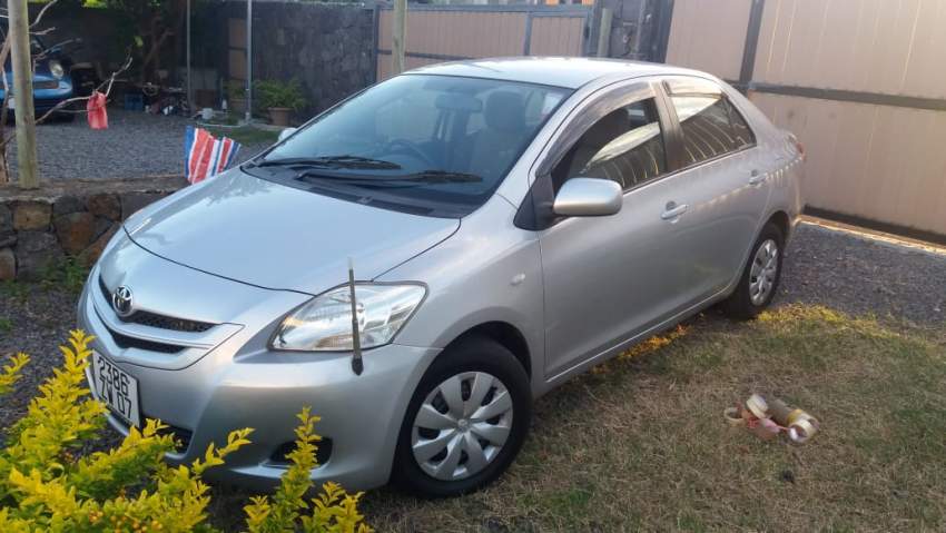 Toyota Belta 2007 - 2 - Family Cars  on Aster Vender
