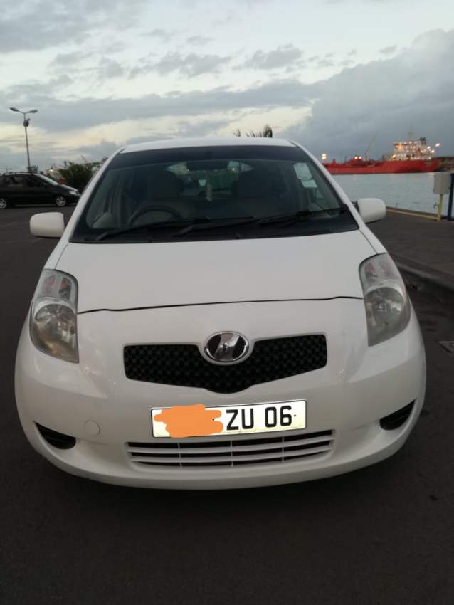 Toyota Vitz - 2 - Luxury Cars  on Aster Vender