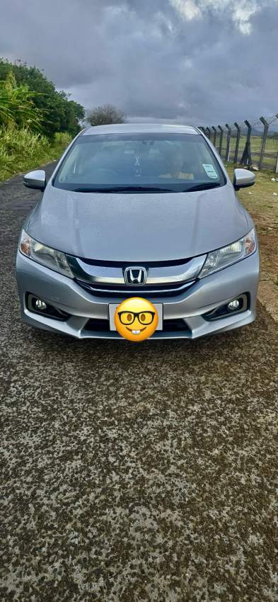 Honda Grace - 2015 - 0 - Family Cars  on Aster Vender