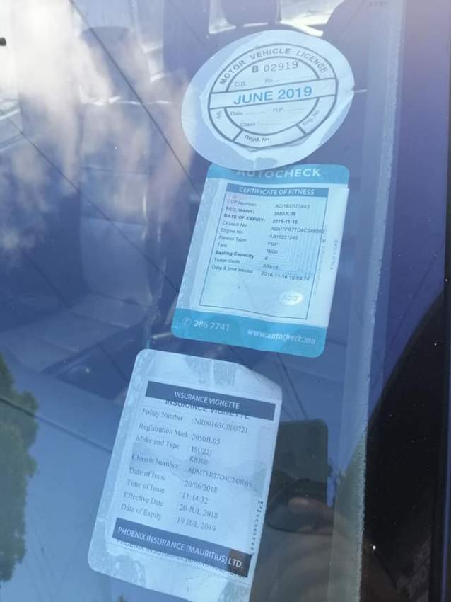 Isuzu pick-up 2005 - 3 - Pickup trucks (4x4 & 4x2)  on Aster Vender