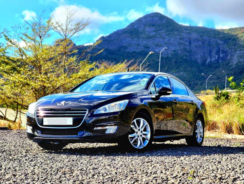 Peugeot 508 Allure - 1 - Family Cars  on Aster Vender