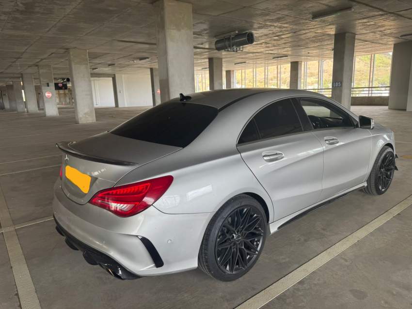 Cla 200 - 3 - Sport Cars  on Aster Vender