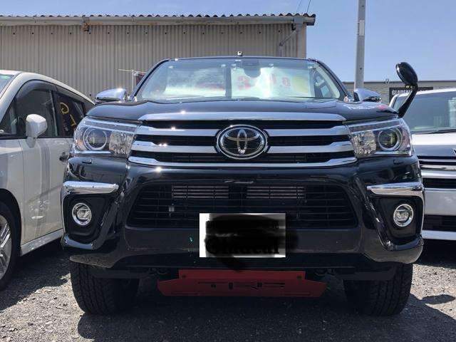 2018 TOYOTA HILUX - 3 - SUV Cars  on Aster Vender