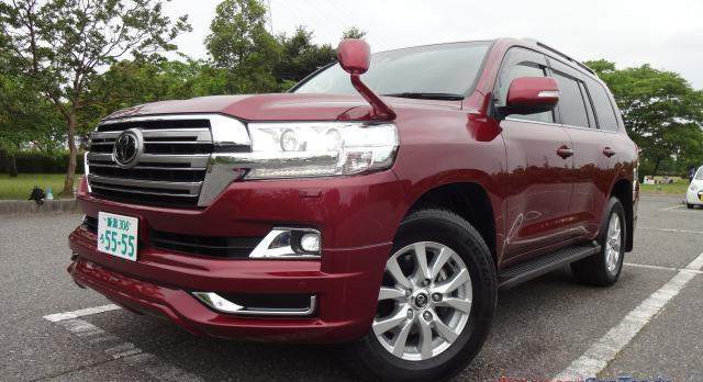 2018 TOYOTA LAND CRUISER - 6 - SUV Cars  on Aster Vender