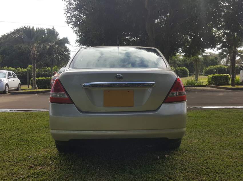 2007 Nissan Tiida 1.5 Sedan - 4 - Family Cars  on Aster Vender