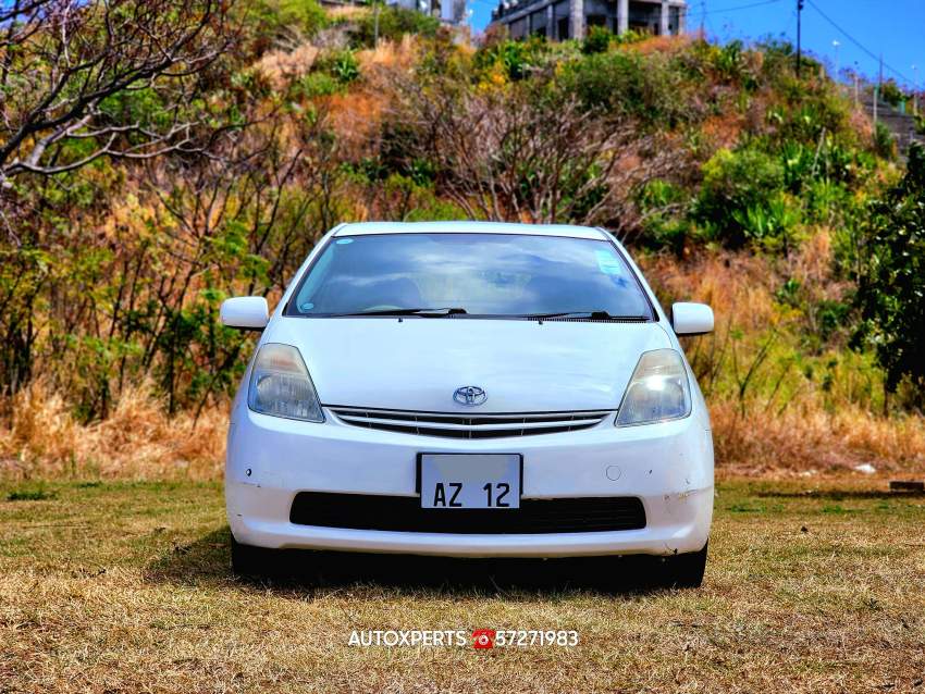 Toyota prius-2012 on Aster Vender