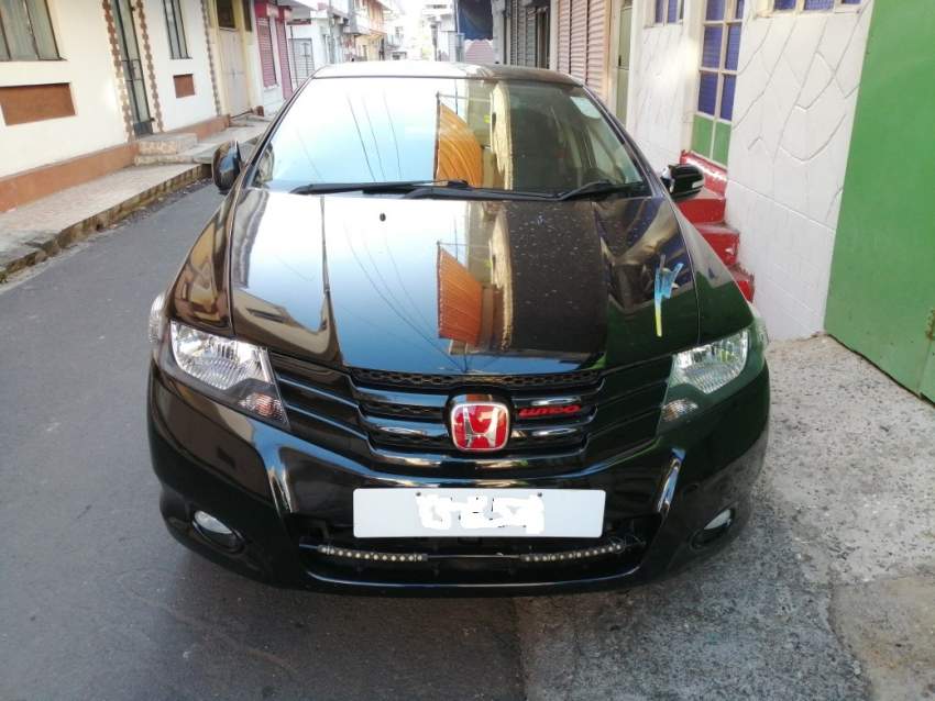 honda city - 1 - Family Cars  on Aster Vender