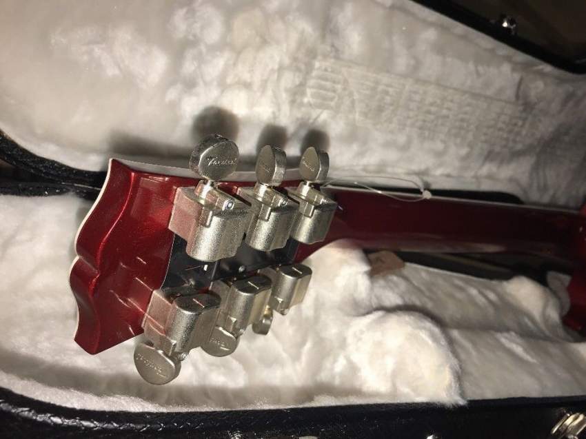 New Gibson Les Paul Studio Robot 2008 Metalic Red on Aster Vender