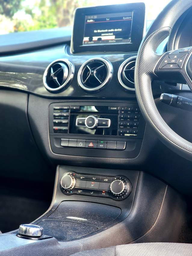 Mercedes B180 -2014 - 9 - Family Cars  on Aster Vender
