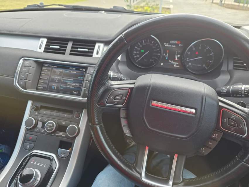 2013 Range Rover Evoque Si4 - 5 - Luxury Cars  on Aster Vender