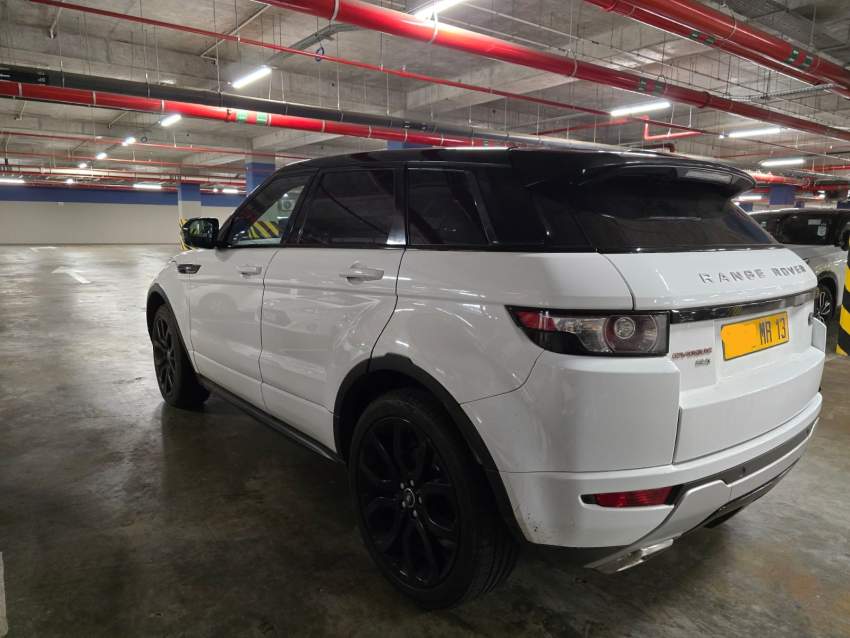 2013 Range Rover Evoque Si4 - 3 - Luxury Cars  on Aster Vender