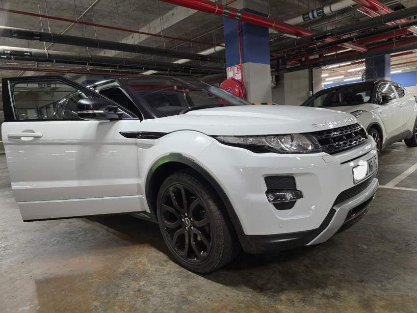2013 Range Rover Evoque Si4 - 1 - Luxury Cars  on Aster Vender