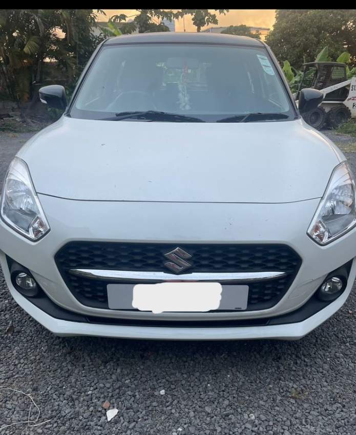 Suzuki Swift-2023 - 0 - Compact cars  on Aster Vender