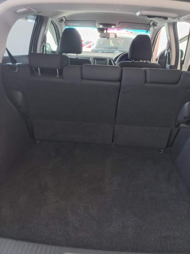 2014 Honda Vezel Hybrid - 3 - SUV Cars  on Aster Vender