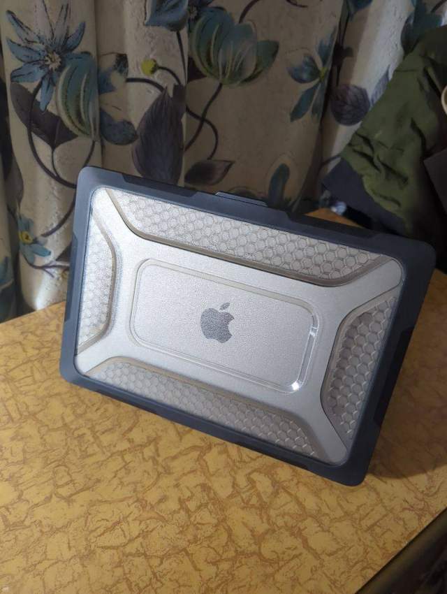 MACBOOK PRO M1 2020 - 0 - Laptop  on Aster Vender