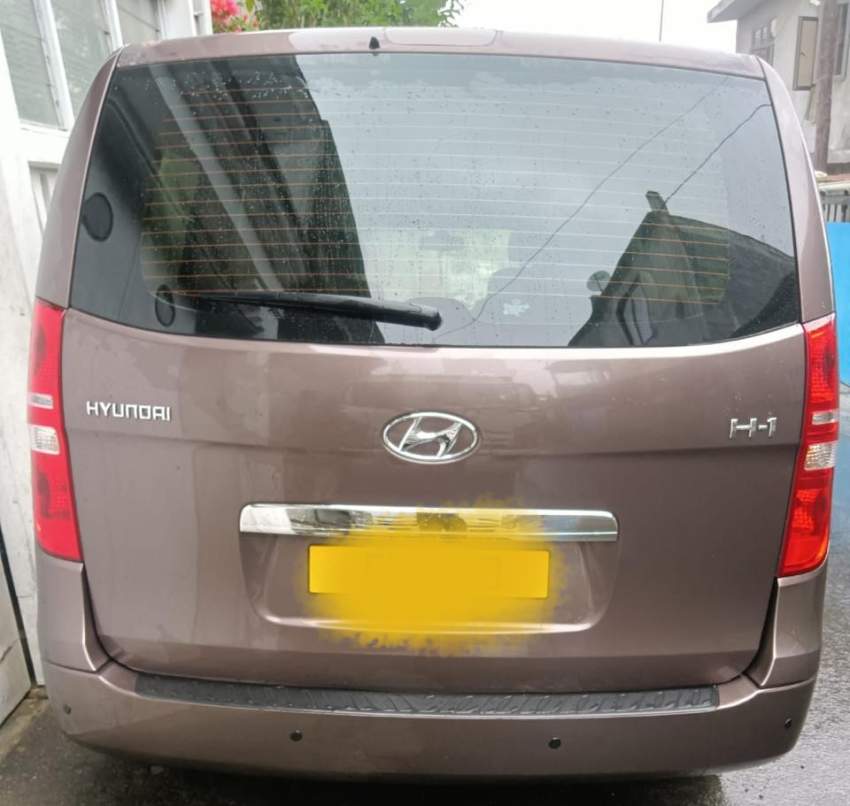 Interesting Sale of Van - 1 - Passenger Van  on Aster Vender