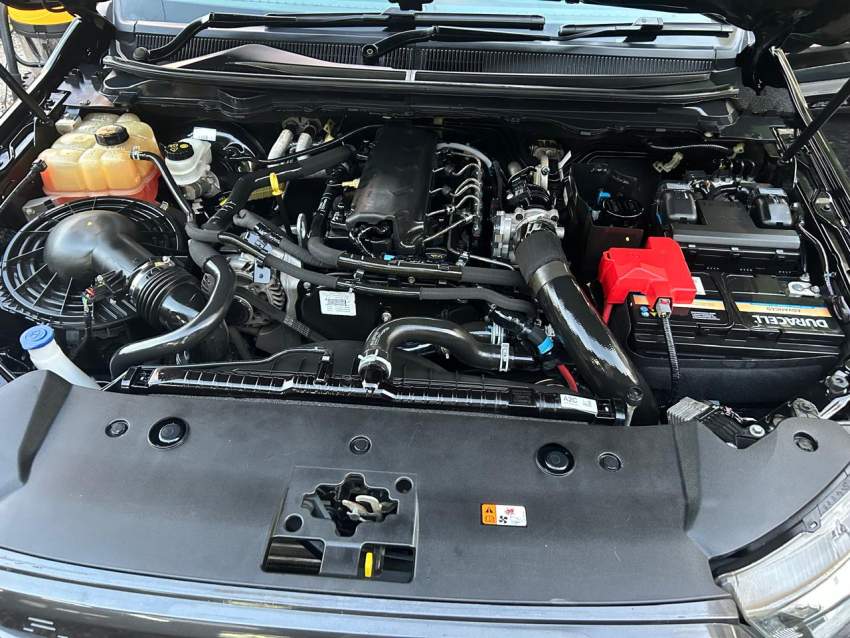 Ford Ranger Wildtrak-2021 - 6 - Pickup trucks (4x4 & 4x2)  on Aster Vender