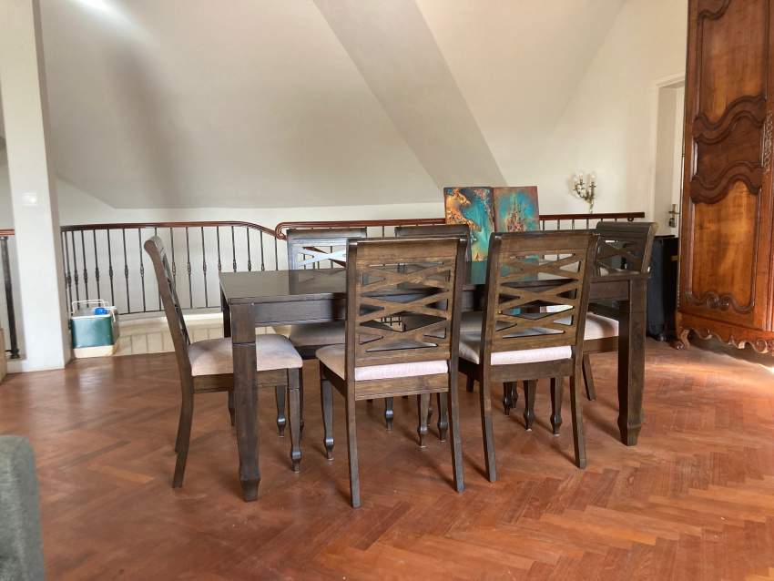 Table à manger et 6 chaises en Bois - 2 - Table & chair sets  on Aster Vender