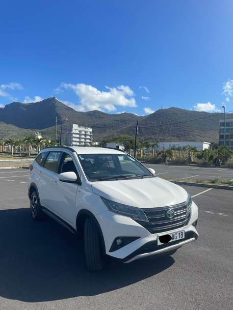 Toyota Rush 2018 - 0 - SUV Cars  on Aster Vender